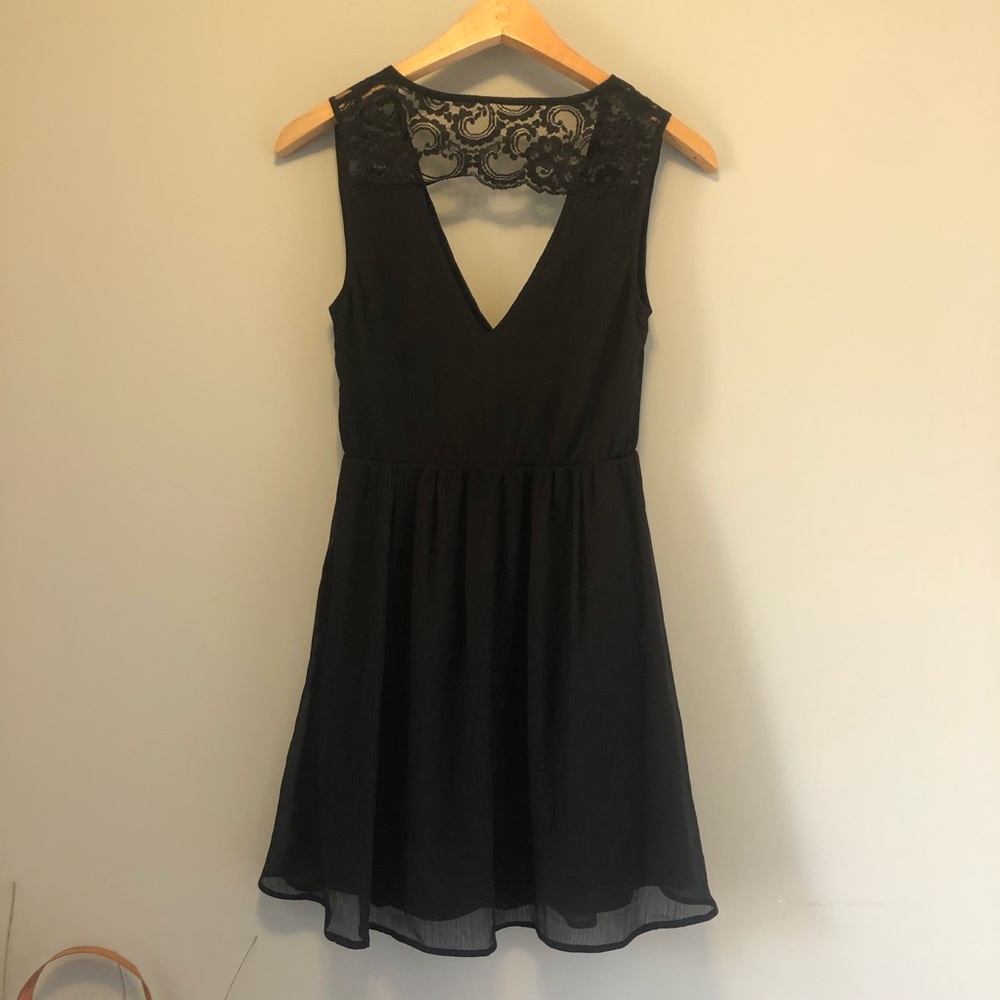 Vero Moda Black Lace Back Dress